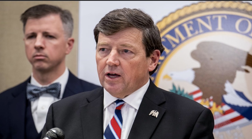 FBI Dismantles Public Corruption Squad, Report Reveals