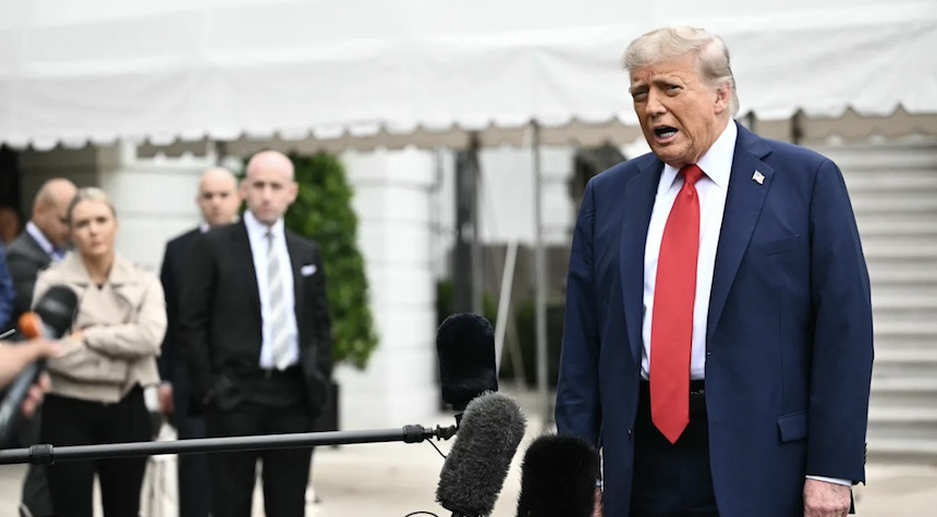 Feds Arrest Rhode Island Man Over Death Threats Against Trump and Others