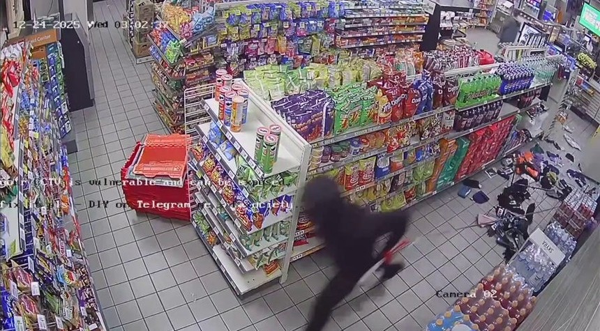 Thieves Fail to Steal ATM After Dragging It Through Fort Worth Store on Christmas Eve