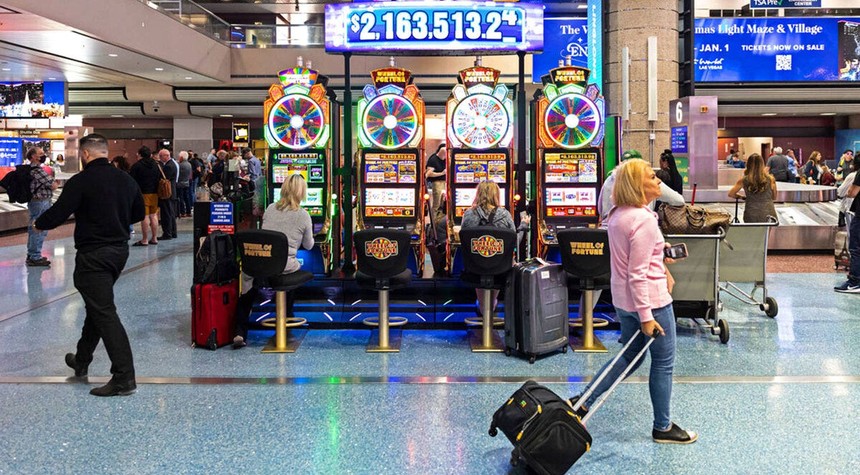 Sin City Faces Continued Tourism Slump as Passenger Traffic Falls