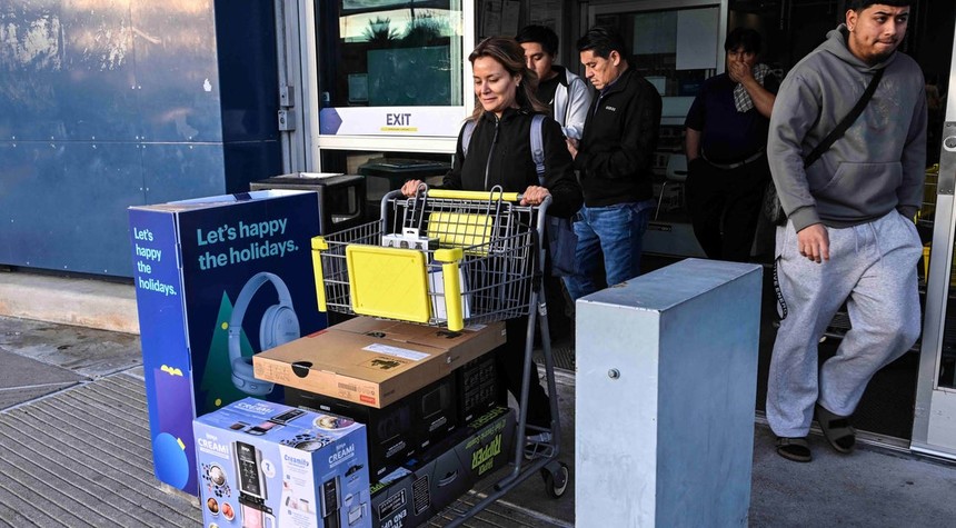 Americans Spend More but Buy Less as Holiday Shopping Season Begins