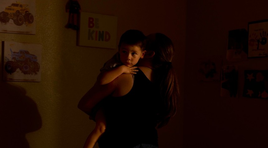 Bipartisan Effort Emerges to Address Treatment of Pregnant Women Behind Bars