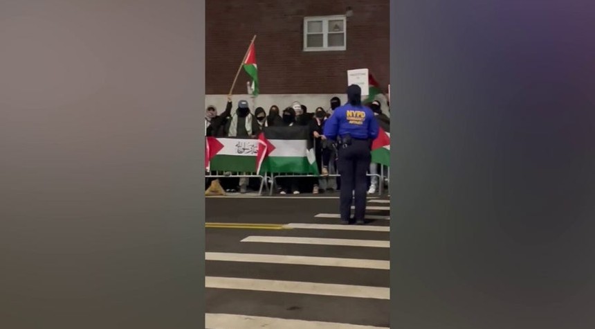 New York Officials Condemn Pro-Hamas Chants in Jewish Neighborhood