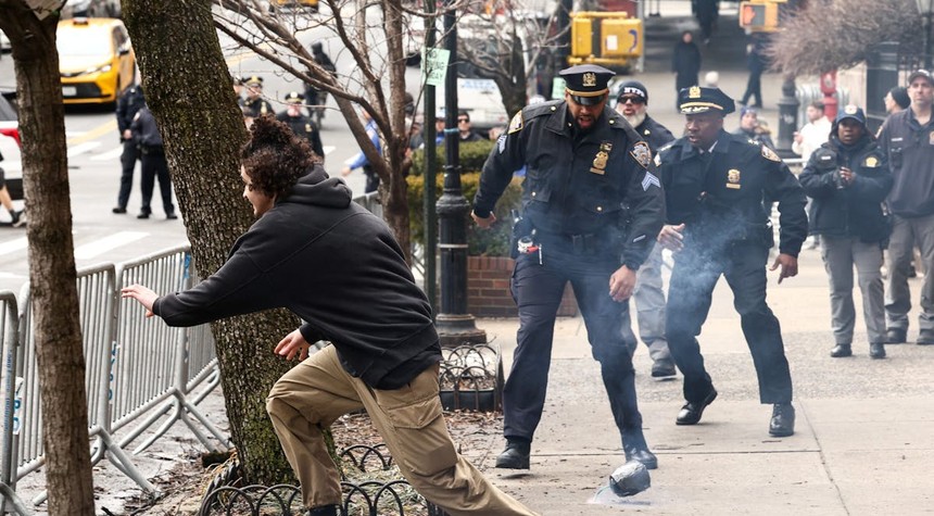 Two Arrested After Suspected Bombs Hurled at Manhattan Demonstration