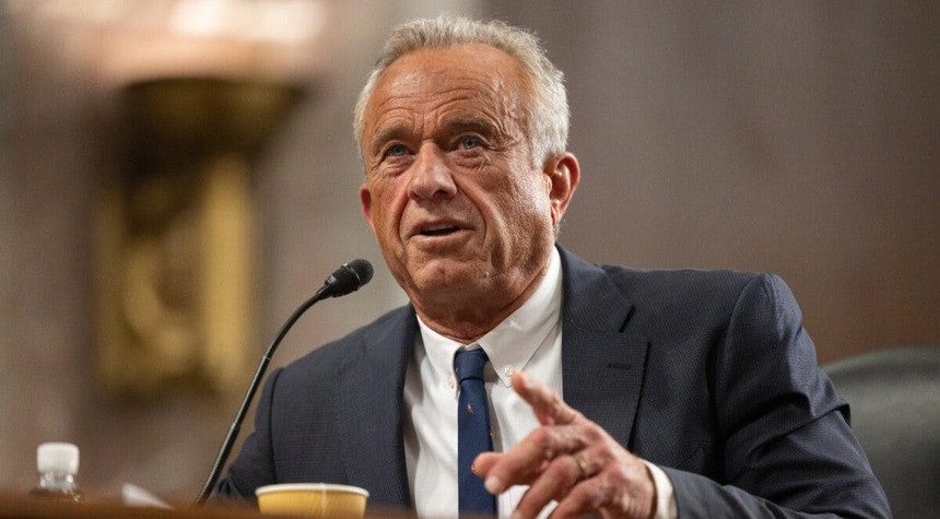 Kennedy Backs Bipartisan Effort to Build National Disease Detection System