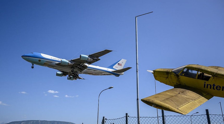 Historic Boeing 747 Air Force One Retires After 35 Years of Presidential Service