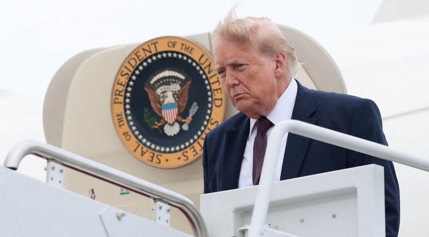 Trump Accuses Oil Companies of Price Gouging Despite Falling Crude Prices