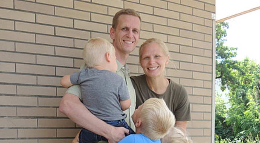 U.S. Physician Treated for Ebola in Germany Returns to Health