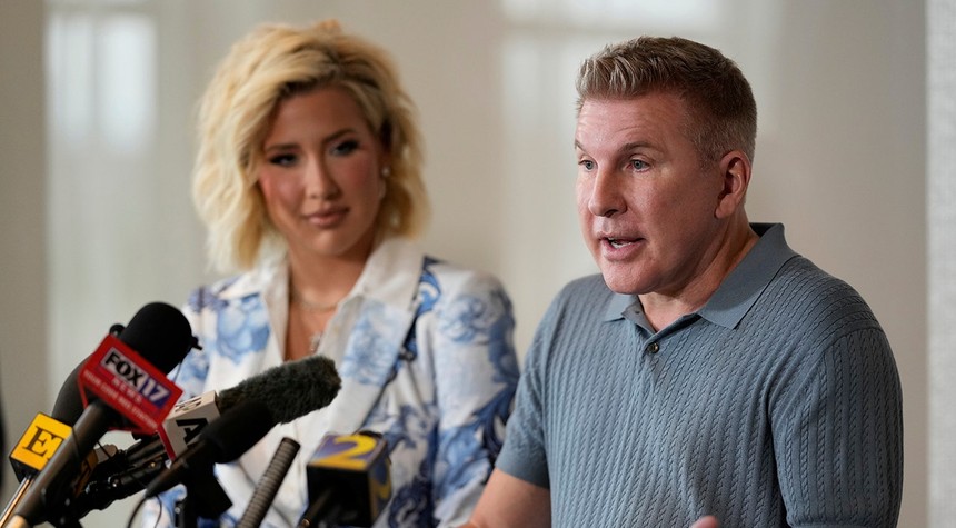 Reality Star Details Tearful Phone Call That Preceded Trump Pardon Release