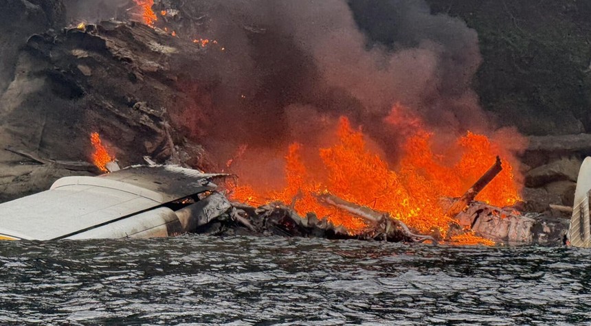 Seaplane Crash Near Seattle Leaves All 11 Aboard Injured but Alive