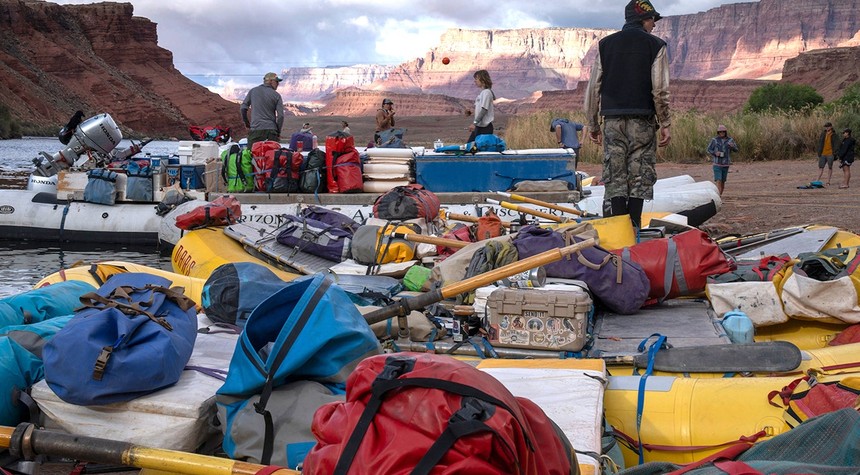 Mystery Illness Strikes Multiple Rafting Groups on Grand Canyon Expeditions