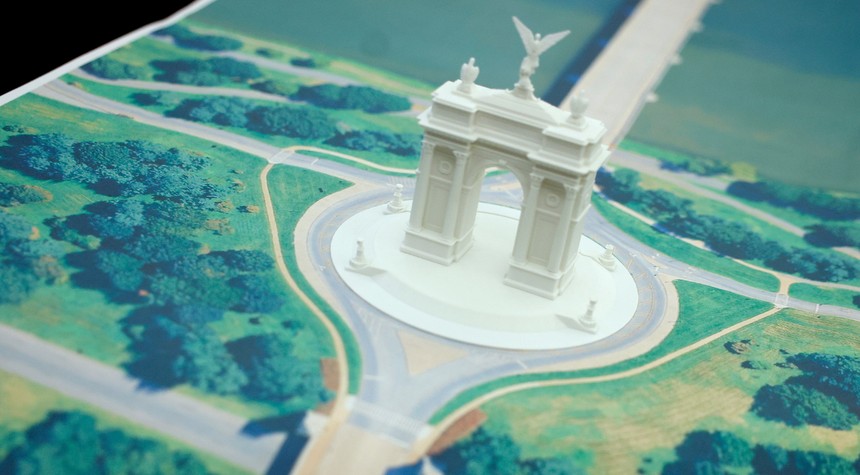 Legal Battle Erupts Over Trump's Proposed 250-Foot Arch at Nation's Capital