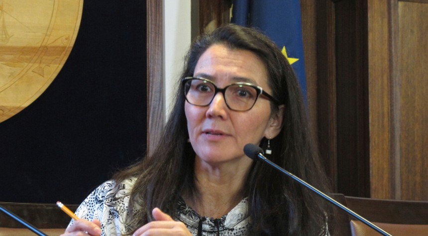 Alaska Senate Candidate Faces Scrutiny Over Treatment of Congressional Staff