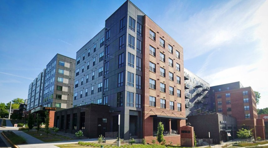 Georgia Student Conscious After Plunging From Eighth Floor Apartment