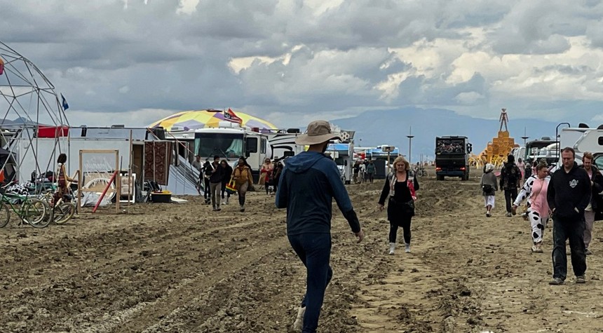 Festivalgoer Dies at Burning Man Amid Challenging Weather Conditions
