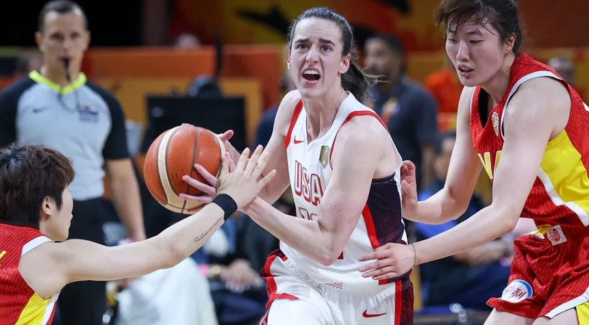 Caitlin Clark Leads United States to Dominant Win in Women's Basketball World Cup