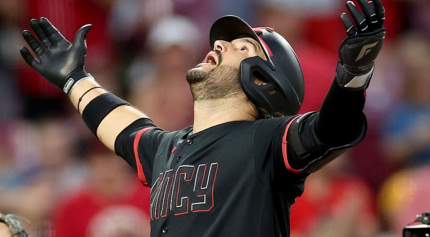 Eugenio Suarez Hits Three-Run Homer in First Game as American Citizen