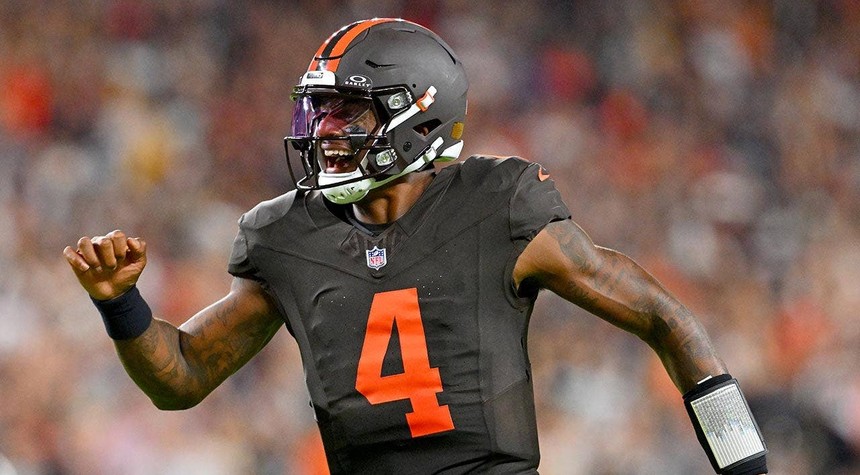 Deshaun Watson Leads Browns Past Steelers in Divisional Battle