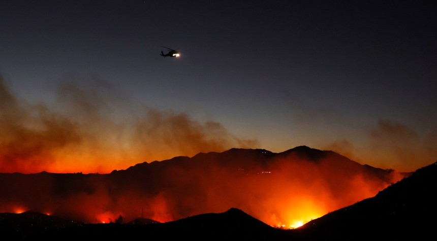 Southern California Faces Critical Fire Threat as Flames Close Interstate 5 and Force Evacuations