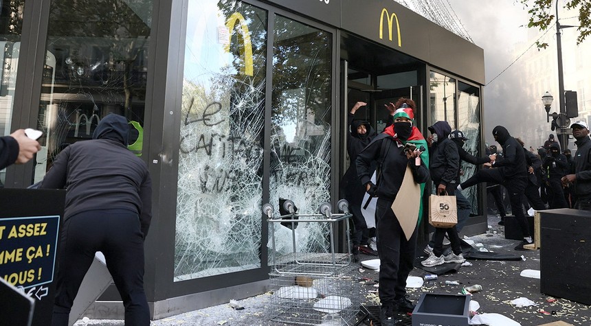 Riots Sweep Through Paris as Protesters Target Businesses Across French Capital