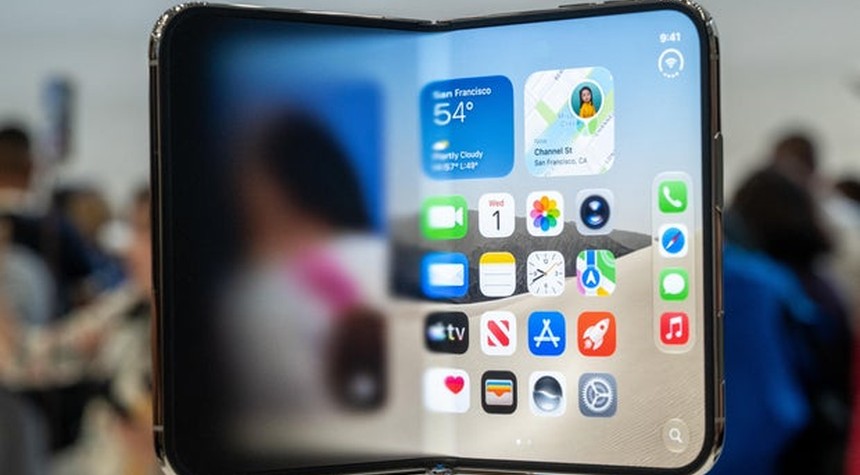 Apple's First Foldable iPhone Sells Out Within Minutes of Pre-Order Launch