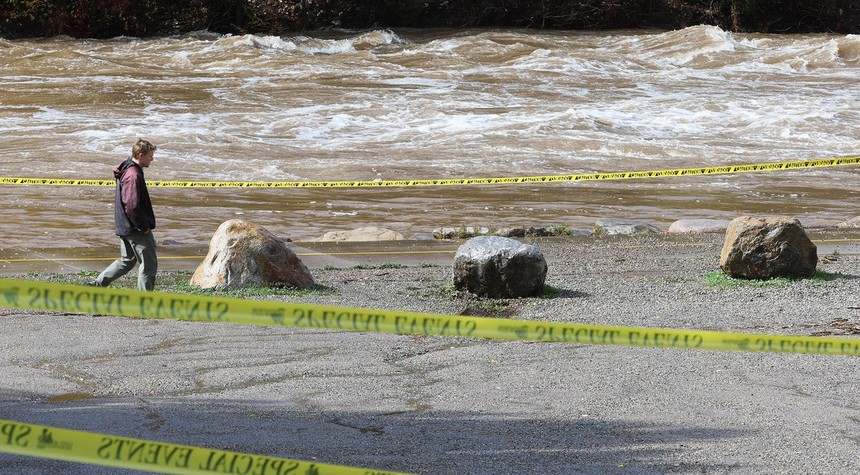 Southwest Flood Emergency Continues as Rivers Surge and Residents Evacuate