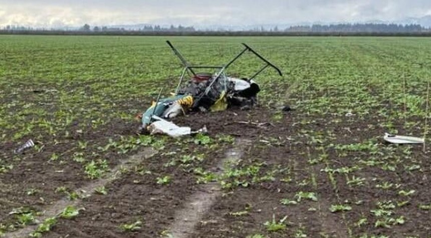 Fatal Helicopter Crash in Oregon Kills Flight Instructor and Two Pilots