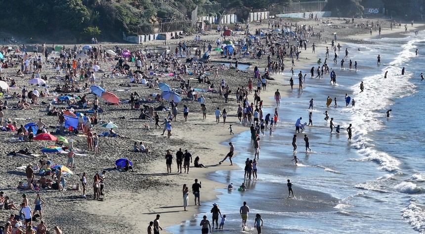 Record October Heat Wave Grips California as Gulf Coast Braces for Flooding