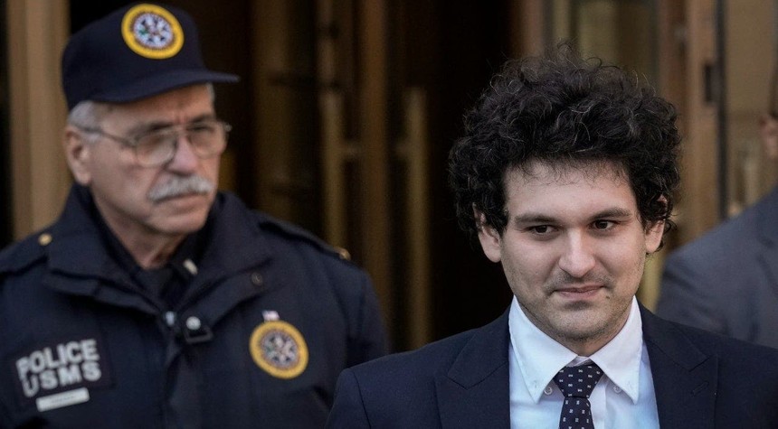 AI Company's Washington Strategy Mirrors Tactics of Convicted Fraudster