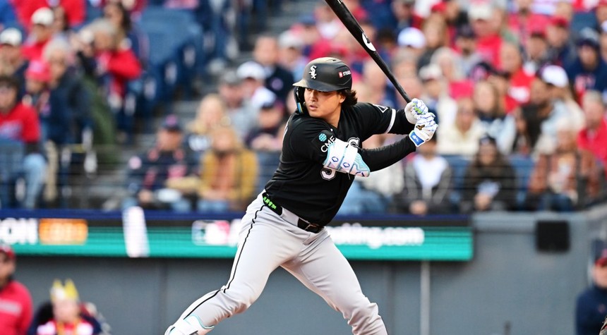 Chicago White Sox Return Home as Playoff Heroes After Historic Collapse