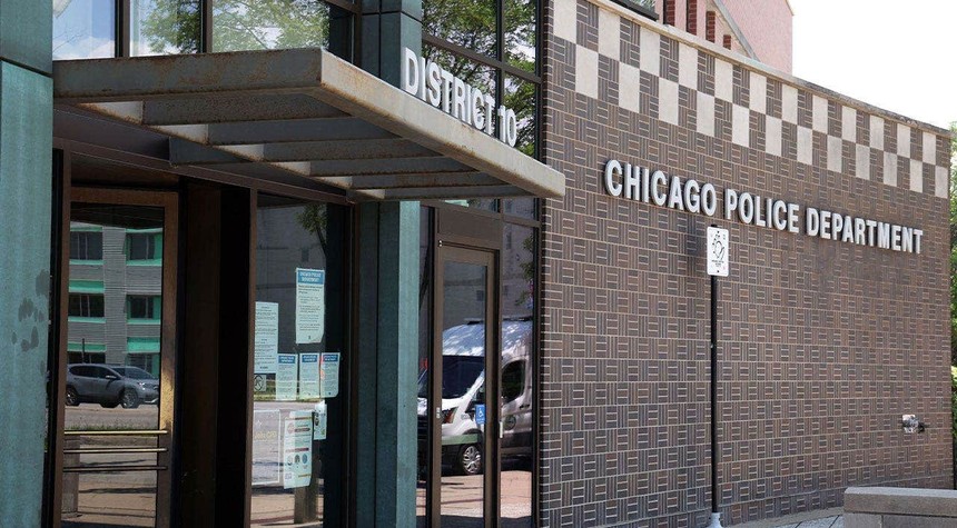 Chicago Police Detective Killed 8-Year-Old Girl One Year After Joining Force